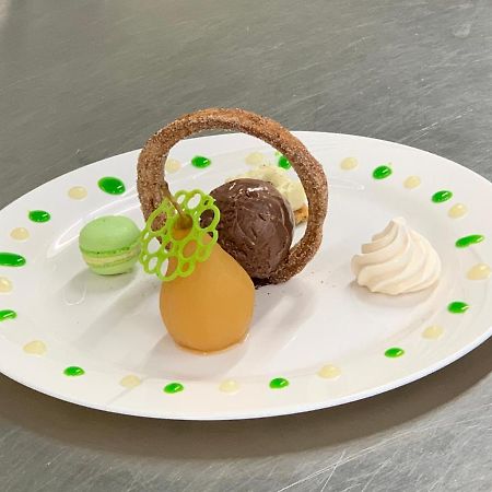 Hotel Restaurant Emshorn Oberems Exteriör bild