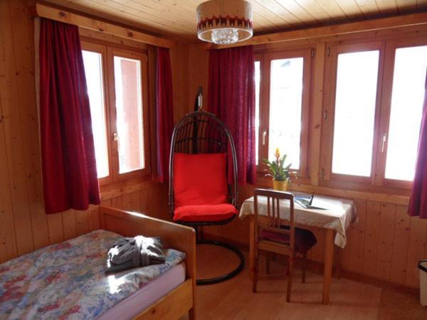 Hotel Restaurant Emshorn Oberems Rum bild
